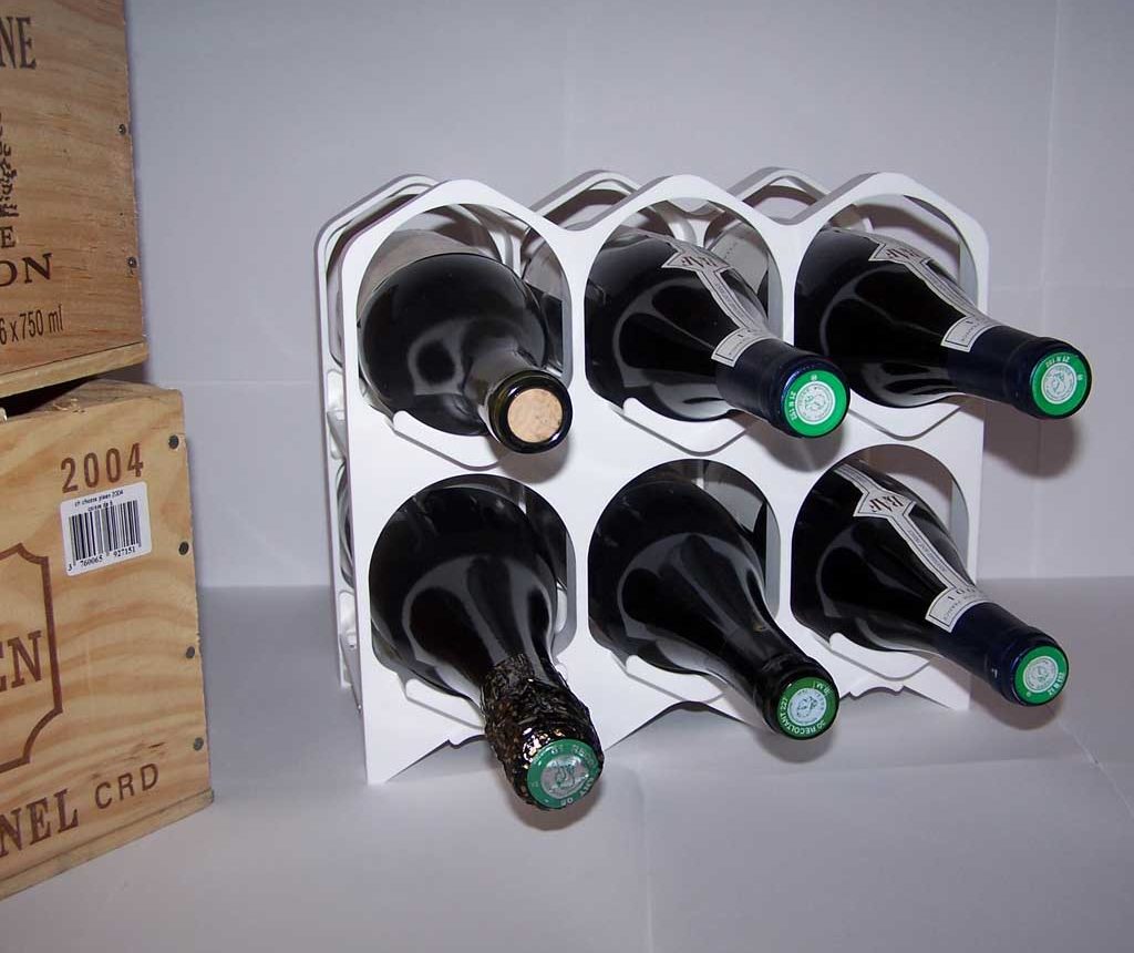 Les casiers blanc drinkcase peuvent permettre de ranger jusqu'à 6 bouteilles de vin